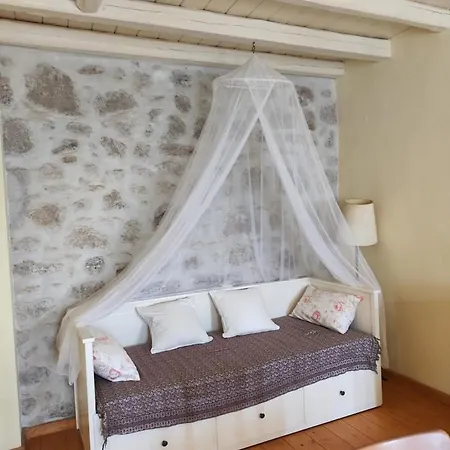 Traditional House, Amazing View! *